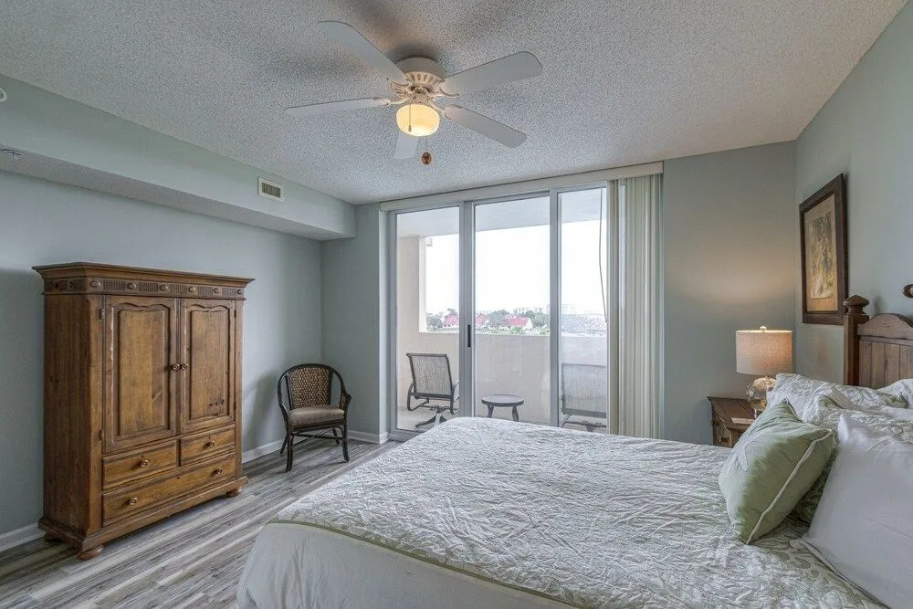 North Tower #407 3 Bedrooms 3 Bathrooms Condo