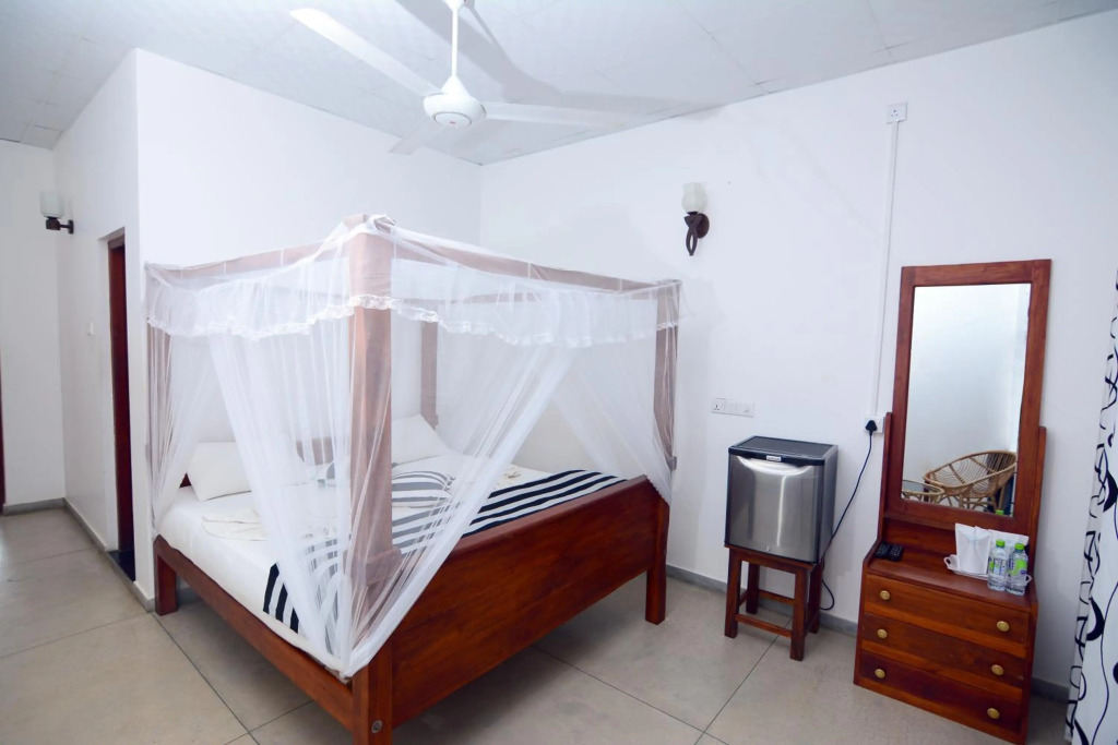 Hotel City Grand Ella