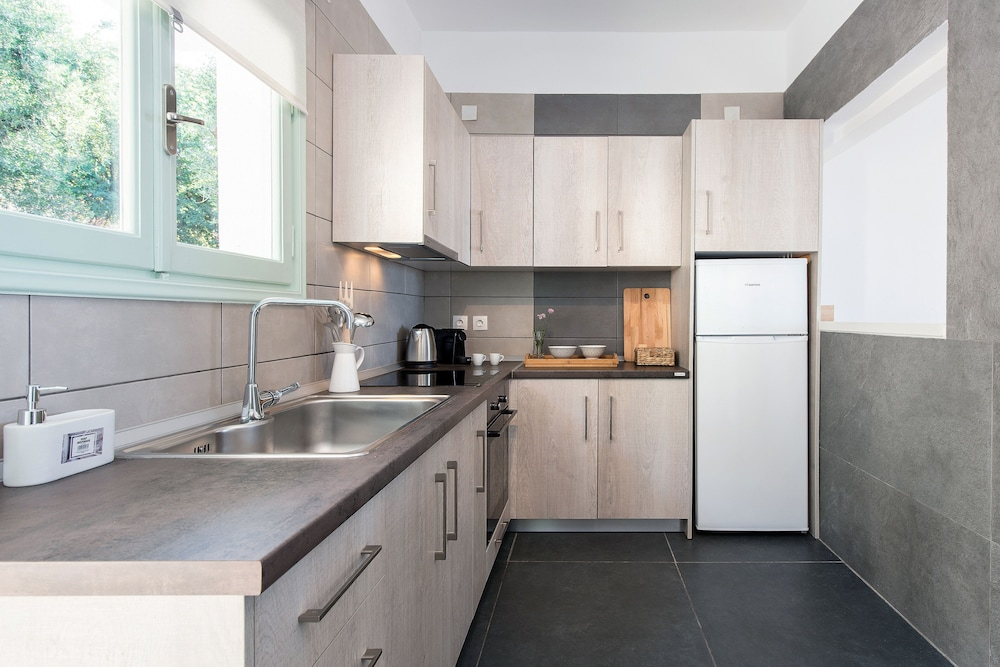 Reana Elegant Apartments by Konnect, Barbati
