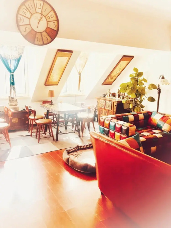 Yolo House