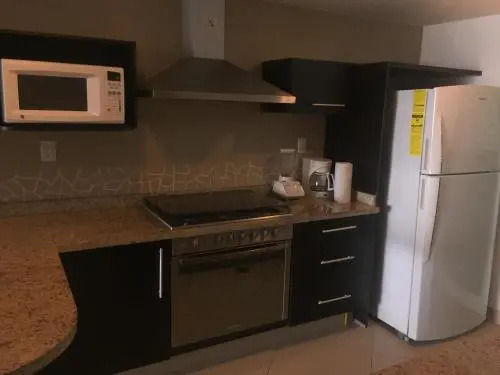 Bay View Grand Marina Condo 1004s