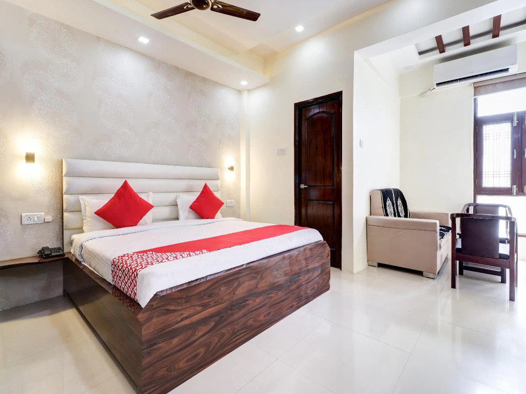 Natraj Hotel By OYO Rooms