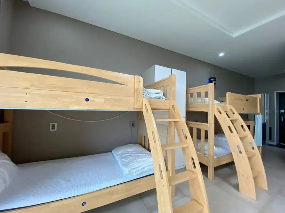 Ocean View Jeju Guesthouse - Hostel