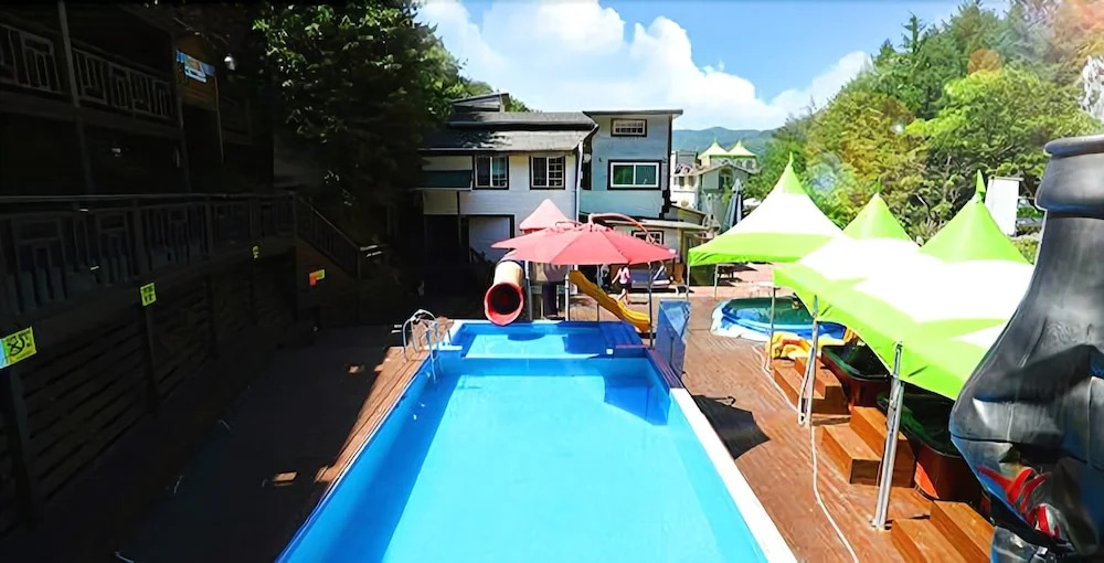 Namyangjuahndamiro Pension