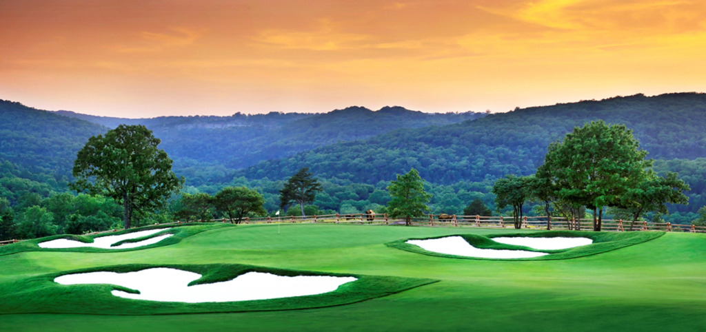 Holiday Inn Express Hotel & Suites Branson 76 Central by IHG