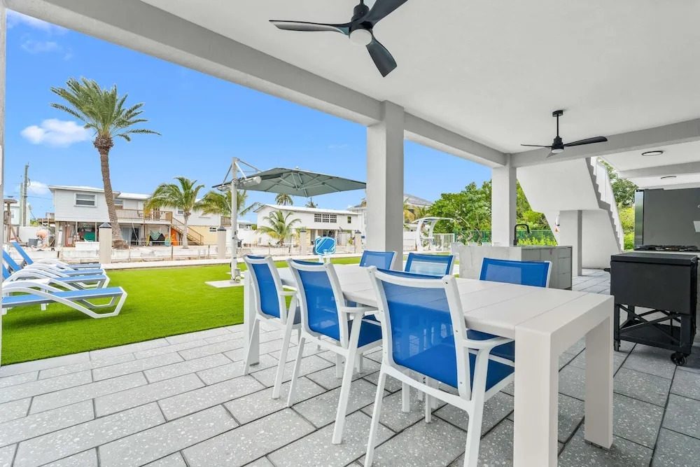 Saltwater Social Game Room Pool Dock Views