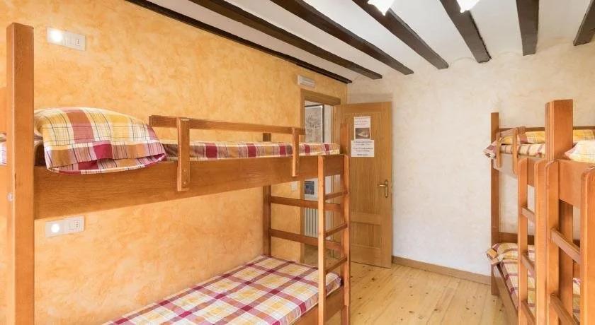 Albergue Cuatro Cantones