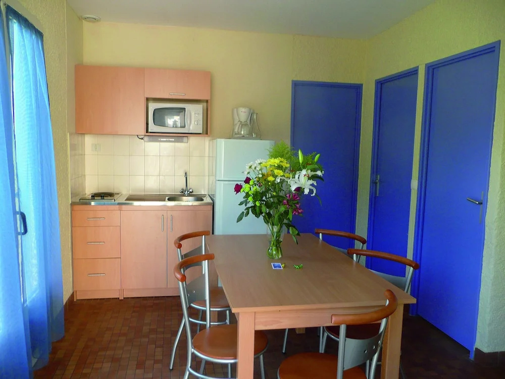 The Sénéquet VTF Holiday Village To Blainville