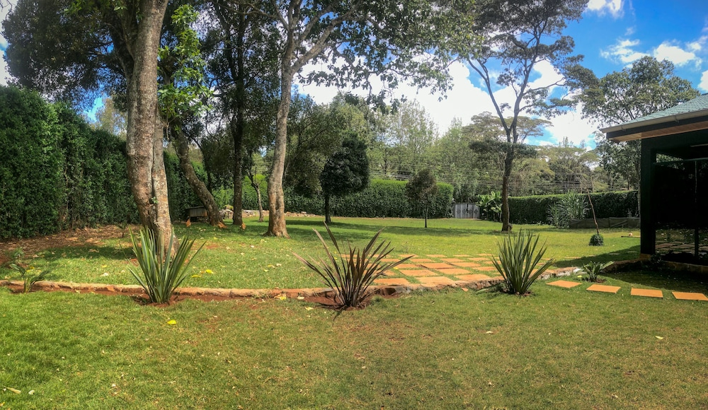 Stunning Karen Home With Modern Amenities