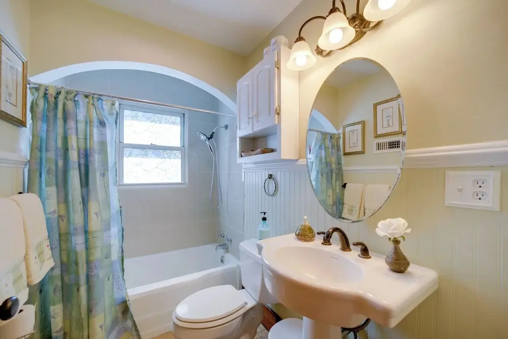 Lovely Waynesville Home w/ Yard: Pet Friendly