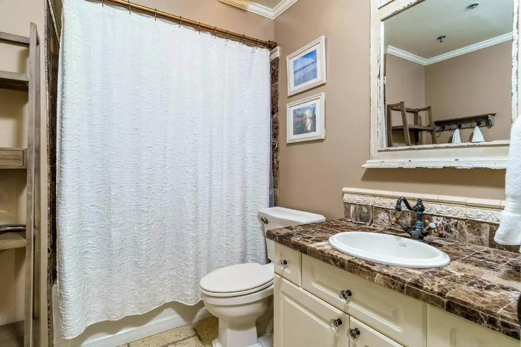 Beach Manor 410