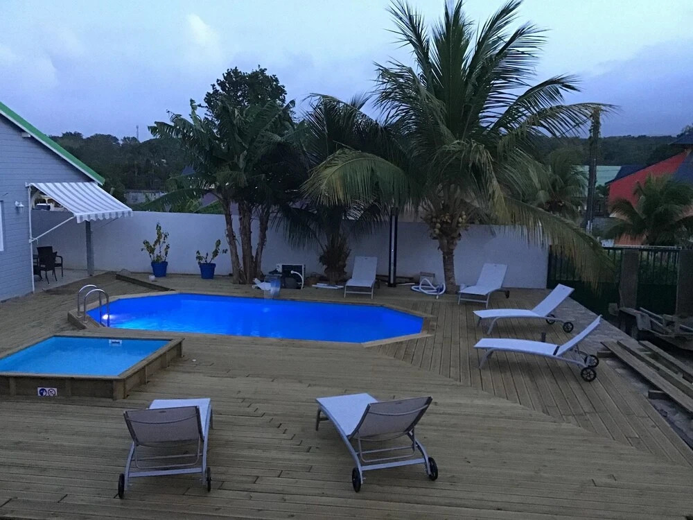 Bungalow With 2 Bedrooms in Ste Rose, With Pool Access, Enclosed Garde