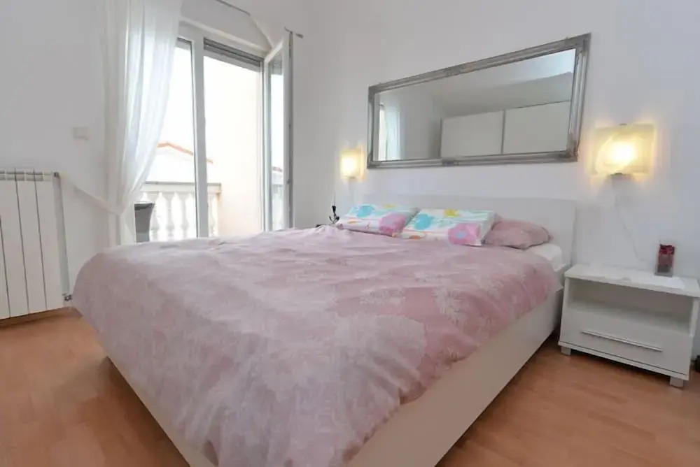 Apartment 696