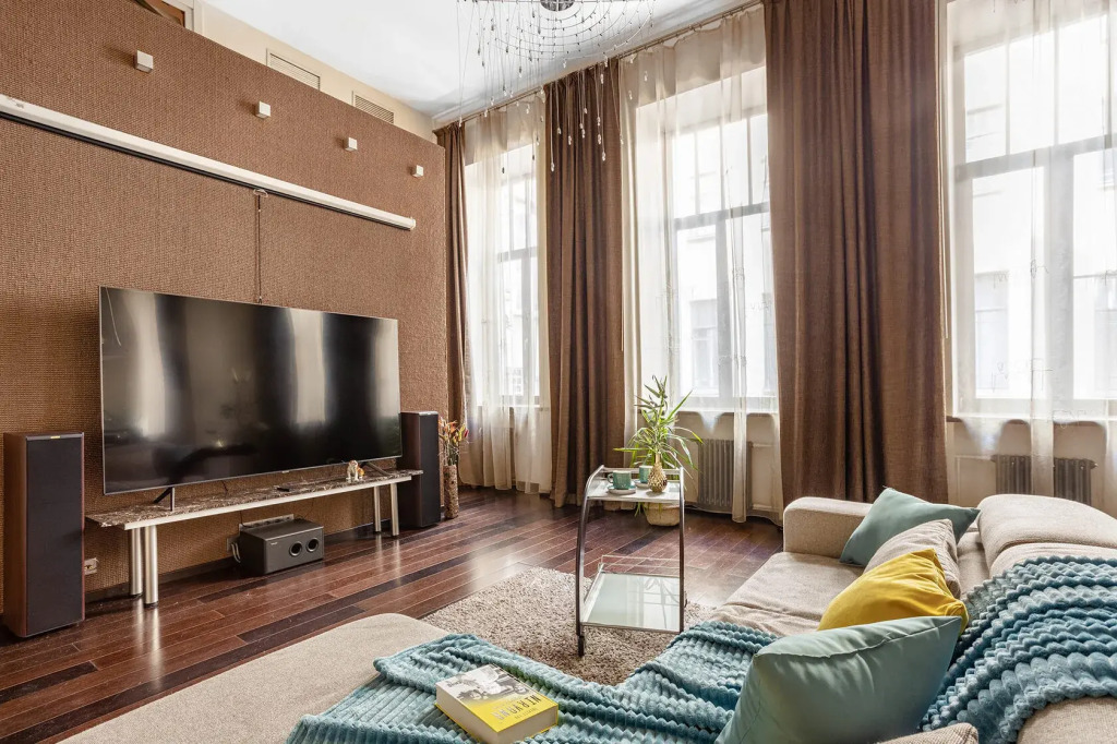 MyHomeYourHome Таврическая 11