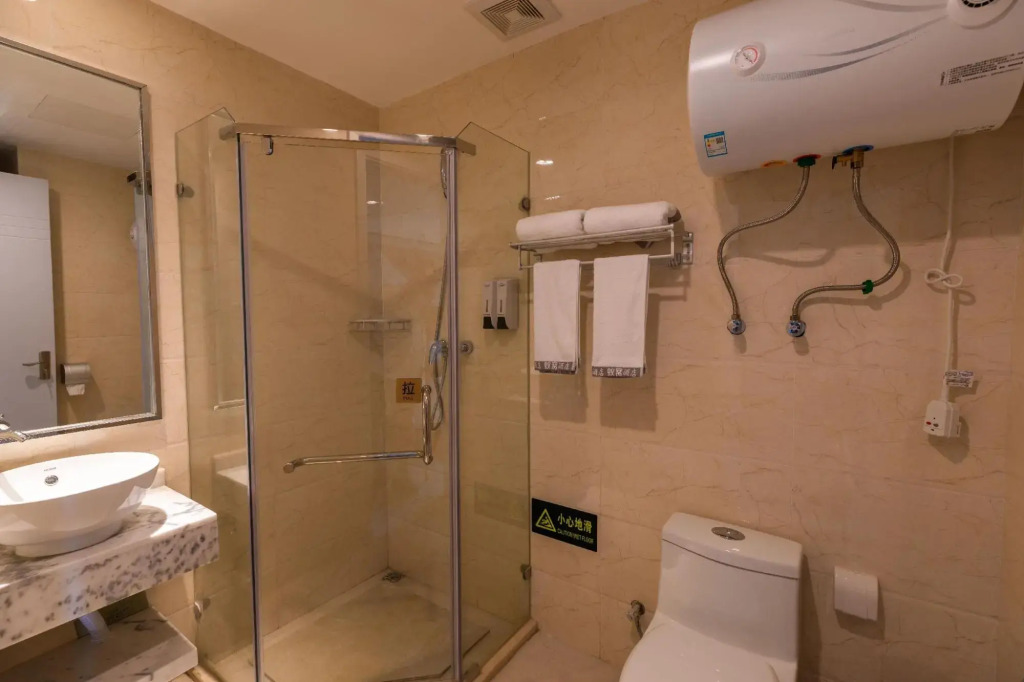 Yiwo Apartment (Zhanjiang Wanda Plaza Branch)
