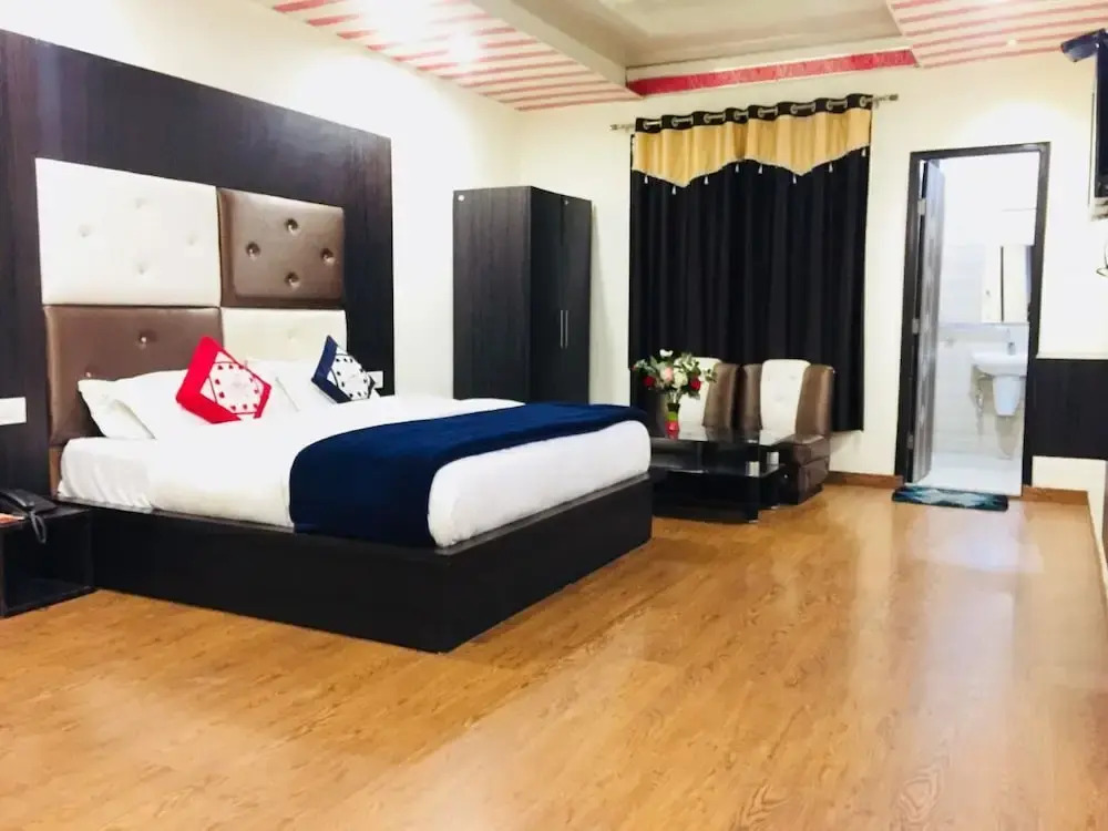 HOTEL AVI IN DALHOUSIE BANIKHET