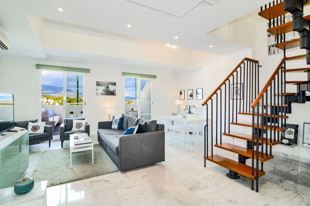 SAD-Spacious 2 bedroom duplex P.Banus