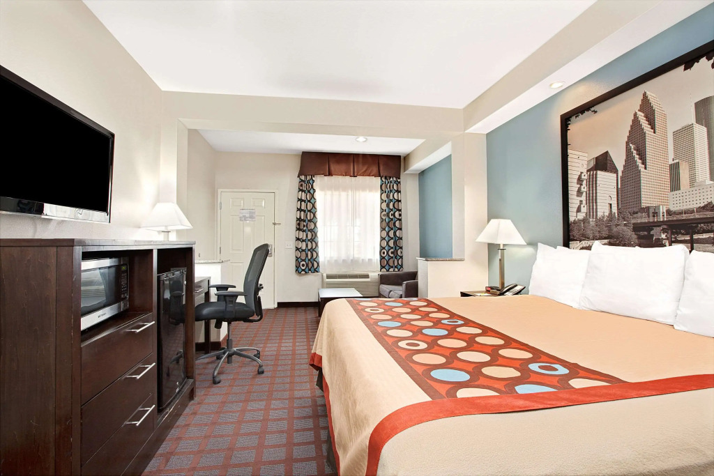 Crystal Inn Houston North I-45