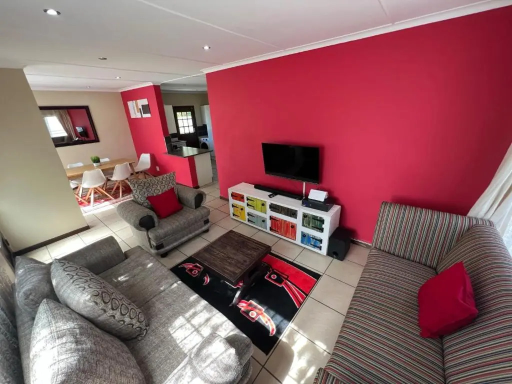 Safi Holiday House - 3 bedroom