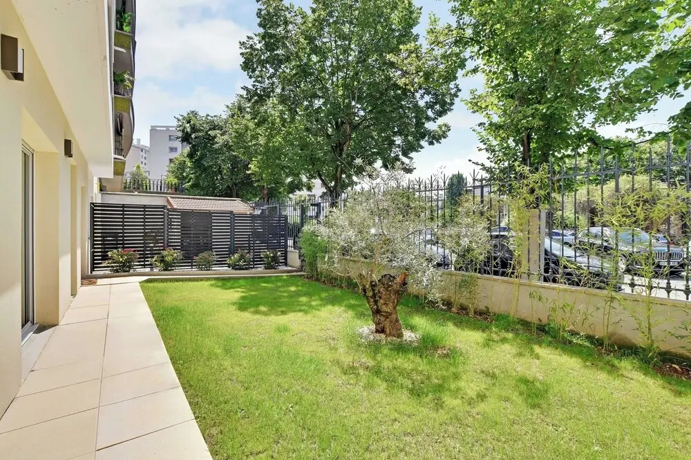 Exclusive Duplex -5bd/10p- Nogent-sur-marne