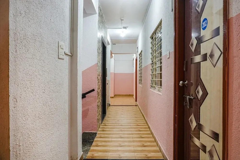 FabHotel Lake View - Chinmaya Vitthal Mandir