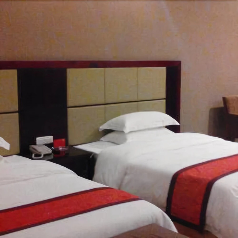 Yangjiang Tianbao Business Hotel