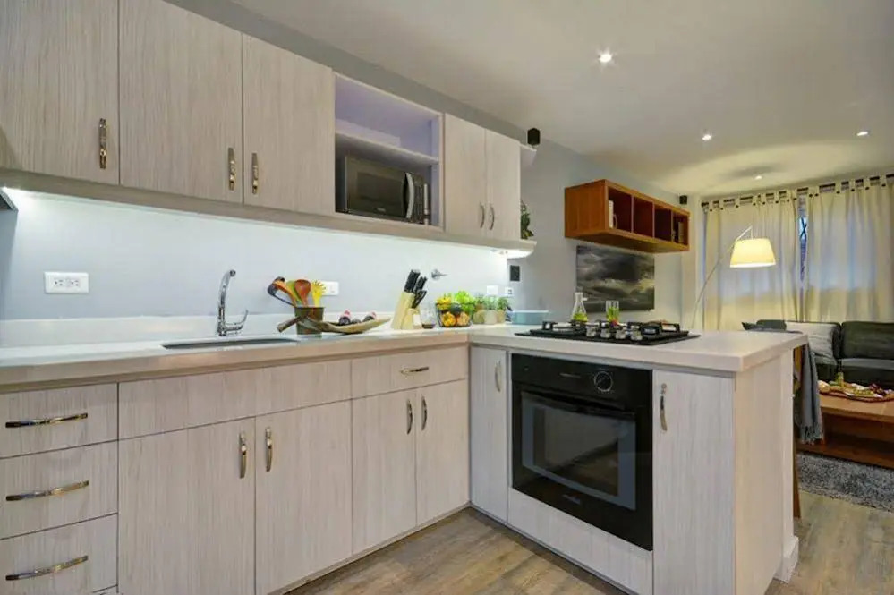 Oasis Suites