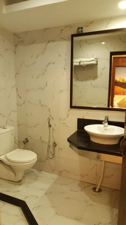 Hotel Rajpur Heights
