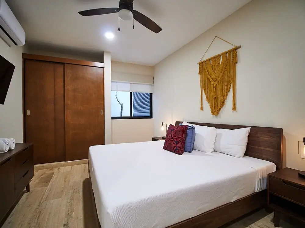 Paramar Viva 28 By Lockey