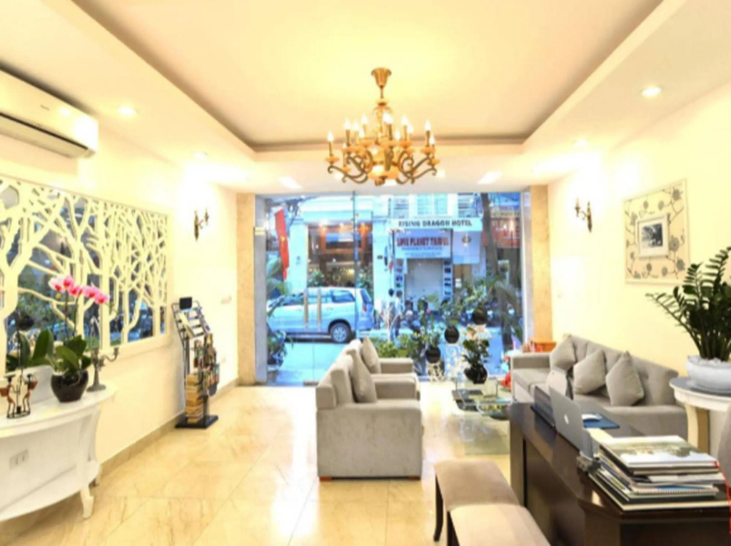 Hanoi Glance Hotel