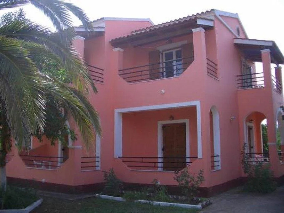 Adonis Apartments