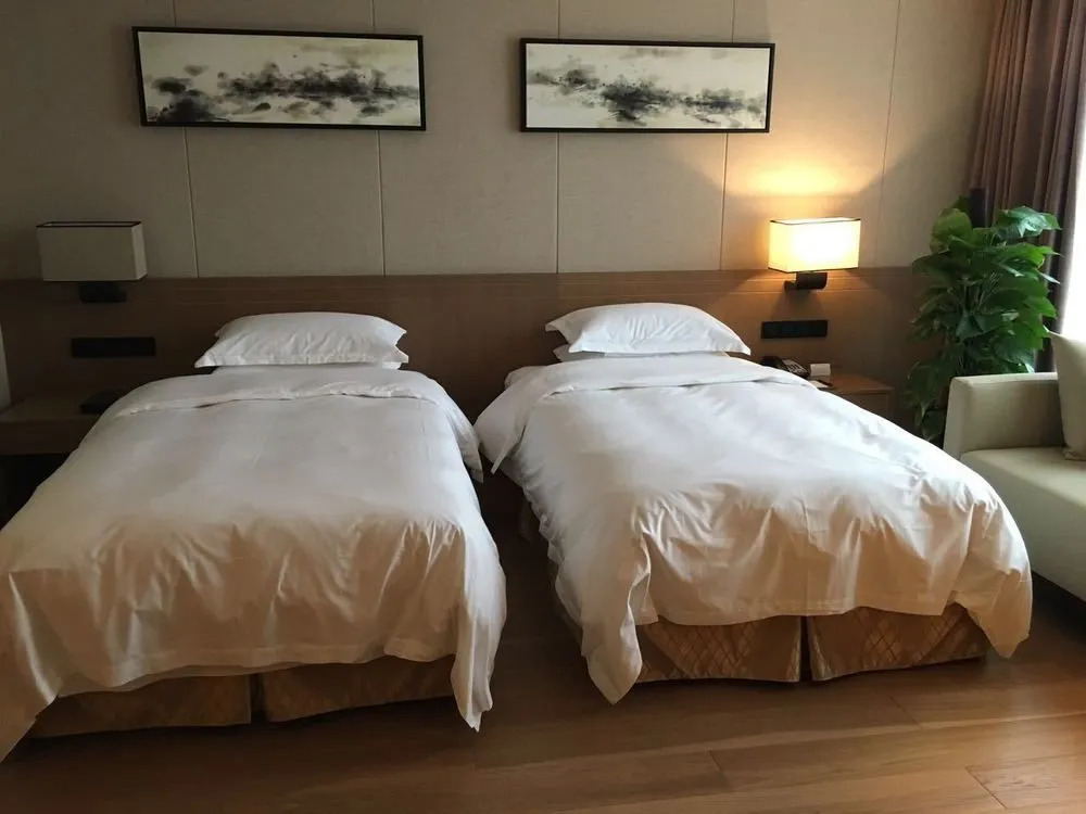 Binjiang Scholars Hotel