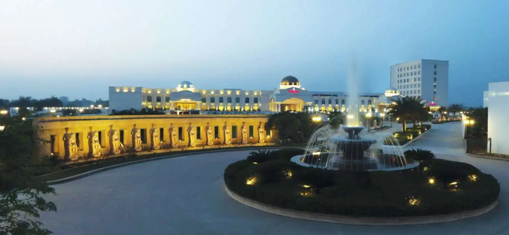 Ramada by Wyndham Lucknow Hotel and Convention Center