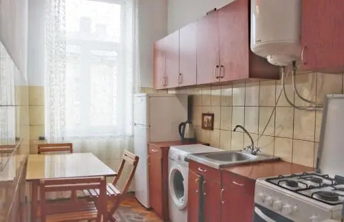 Apartments on Yaroslava Mudrogo street 27