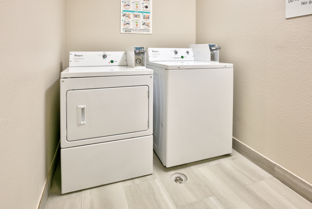 Holiday Inn Express & Suites North Dallas at Preston by IHG