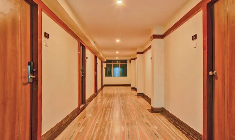 Super Collection O Gandhipuram