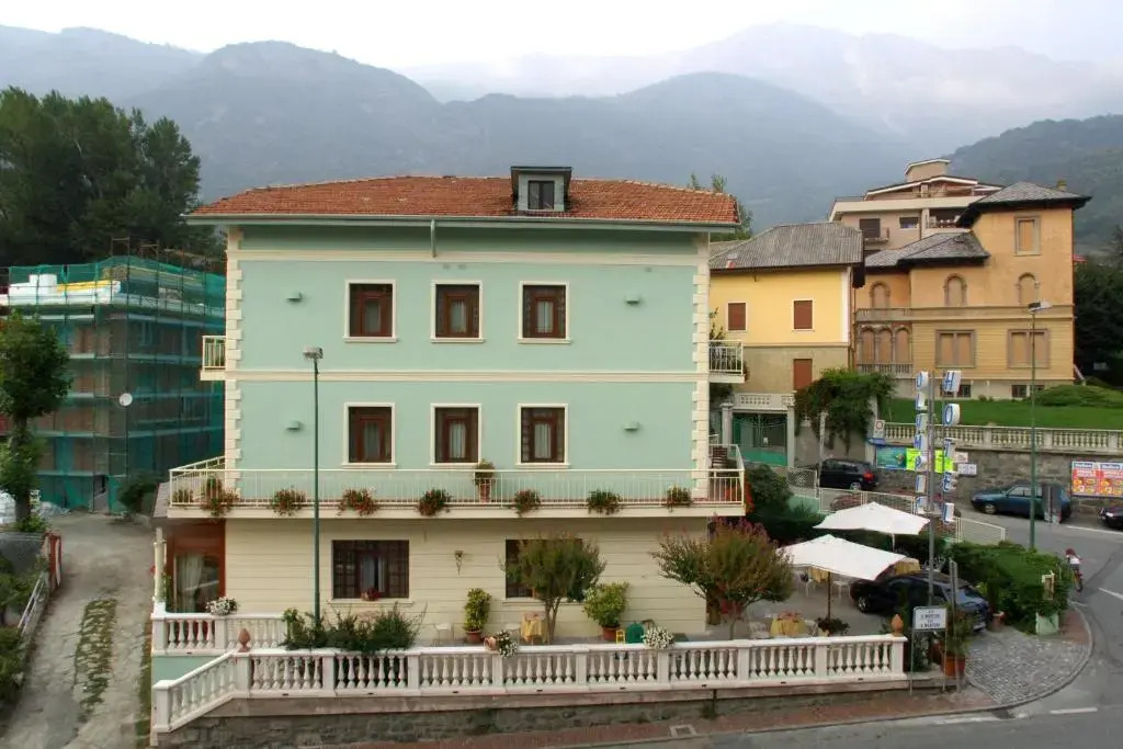 Hotel Olympic