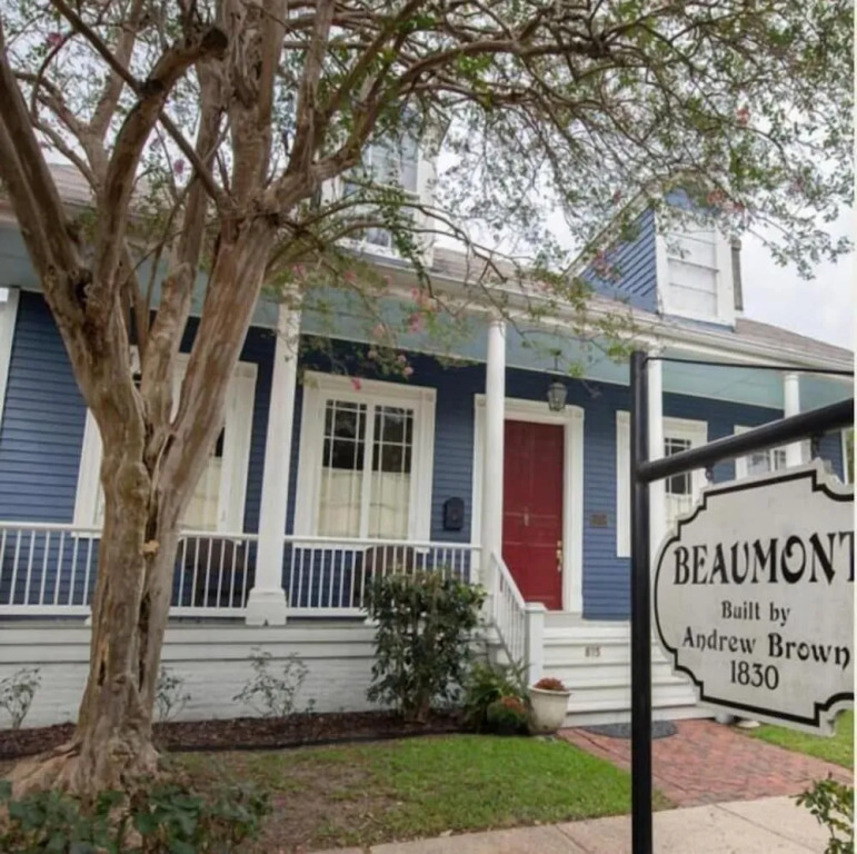 The Beaumont House Natchez
