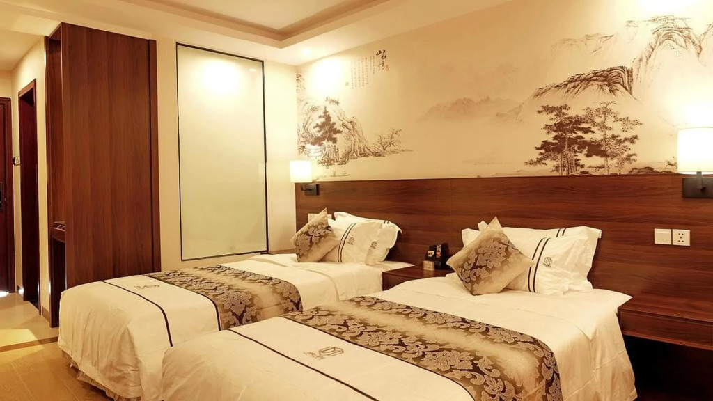 Dmall Hotel