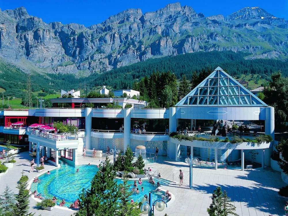 Chalet Heremence Near Les 4 Vallees Ski Area