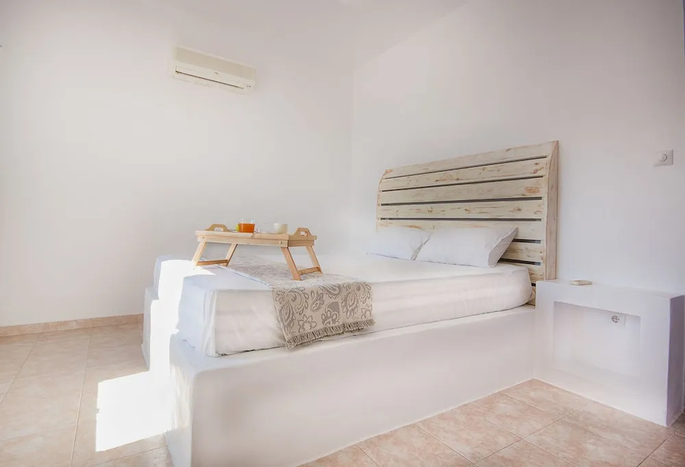 Krios Luxury Suites