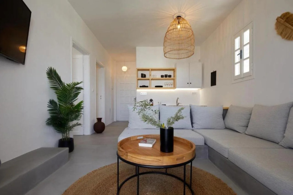 Nuvia Suites