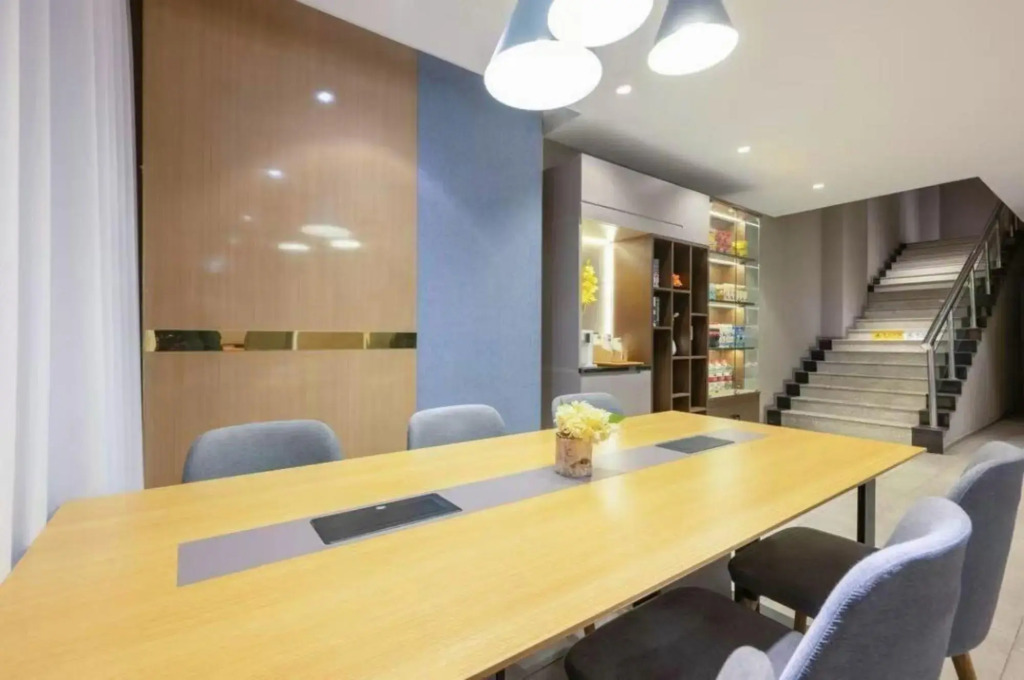 Ru Jia Yi Ju Hotel (Taiyuan Fu Dong Street Liu Xiang Causeway Bay Branch)