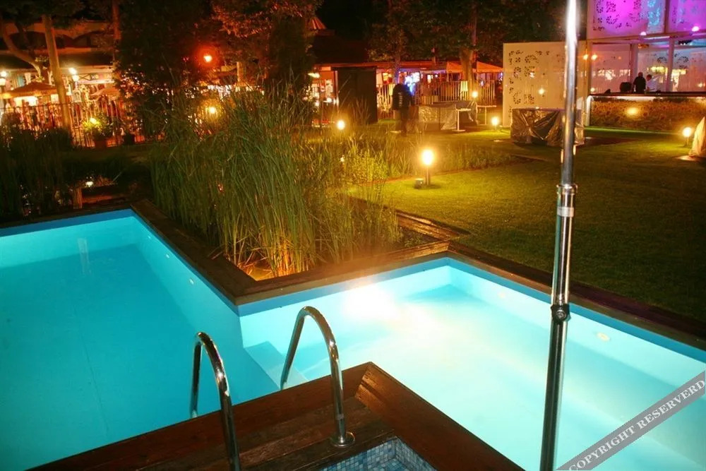 Renegade Hotel