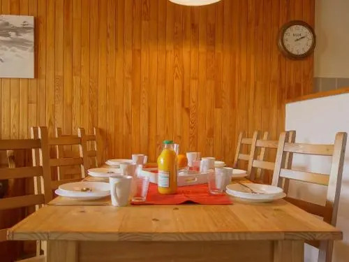 Apartment Le 2100 A et B.1