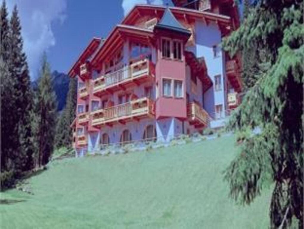 Cristal Palace Hotel