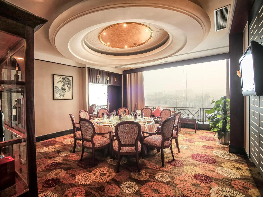 Chongqing Carlton Hotel