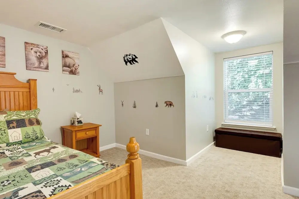 Near Dtwn: Twain Harte Home w/ Furnished Deck!