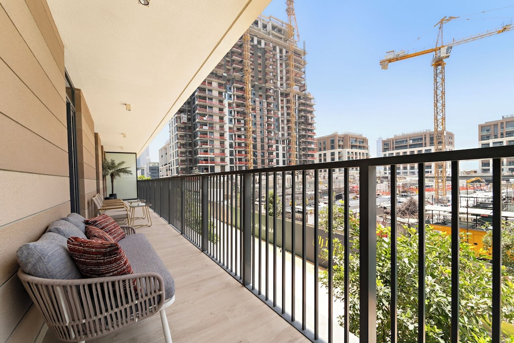 Stylish 3BR in the Heart of City Walk