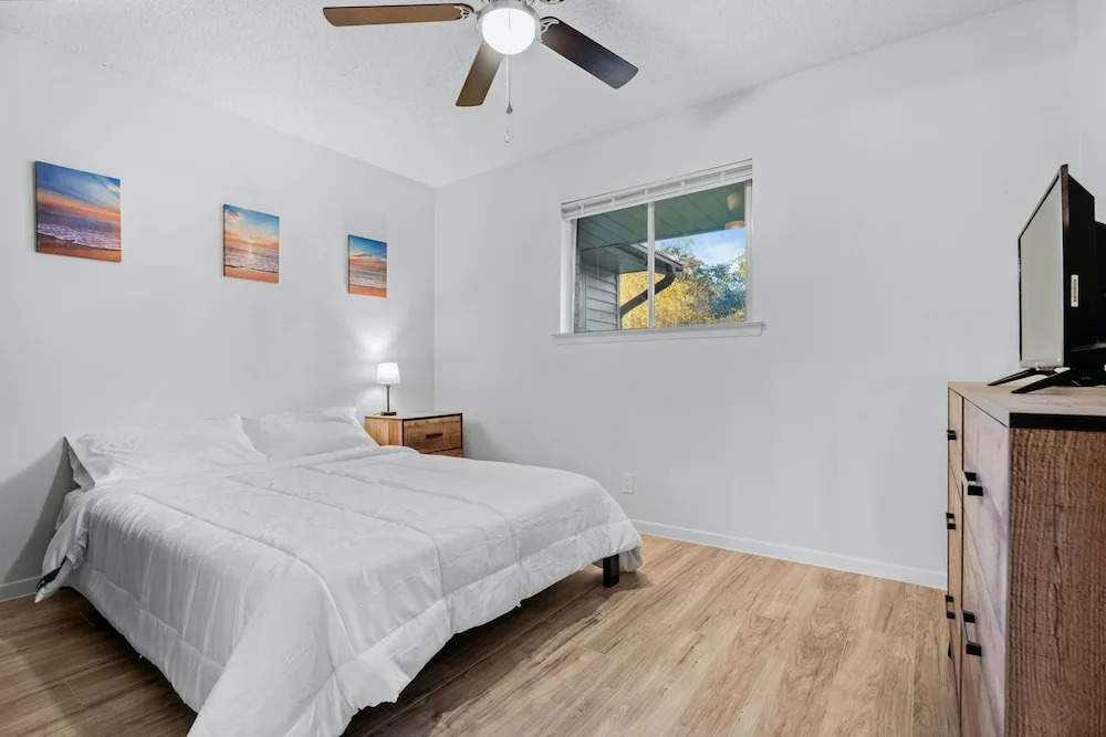 Quiet 3 Bedroom Home Walkable to Zilker Park